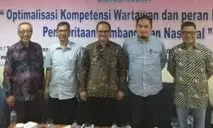 Era Medsos, Tukang Ojek Bisa Jadi Wartawan, PWI: UKW Sebagai Jalan Keluar Era Medsos, Tukang Ojek Bisa Jadi Wartawan, PWI: UKW Sebagai Jalan Keluar