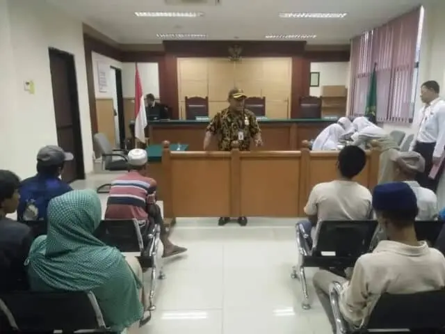 Pemprov Banten Diminta Segera Tuntaskan Kajian Perda Tramtibum Kota Tangerang Pemprov Banten Diminta Segera Tuntaskan Kajian Perda Tramtibum Kota Tangerang