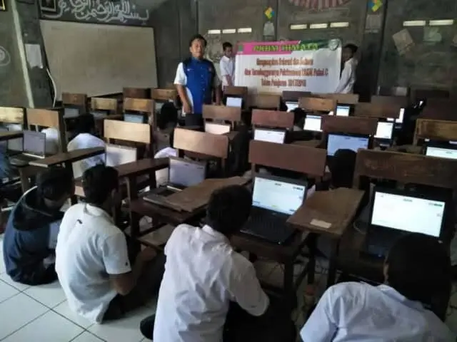 Hari Kedua PKBM Melaksanakan UNBK Paket C Berjalan Lancar Hari Kedua PKBM Melaksanakan UNBK Paket C Berjalan Lancar