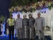 Hadiri Resepsi Pernikahan Putri Sahabatnya, Aiptu Purwanto Sampaikan Pesan Kamtibmas Hadiri Resepsi Pernikahan Putri Sahabatnya, Aiptu Purwanto Sampaikan Pesan Kamtibmas