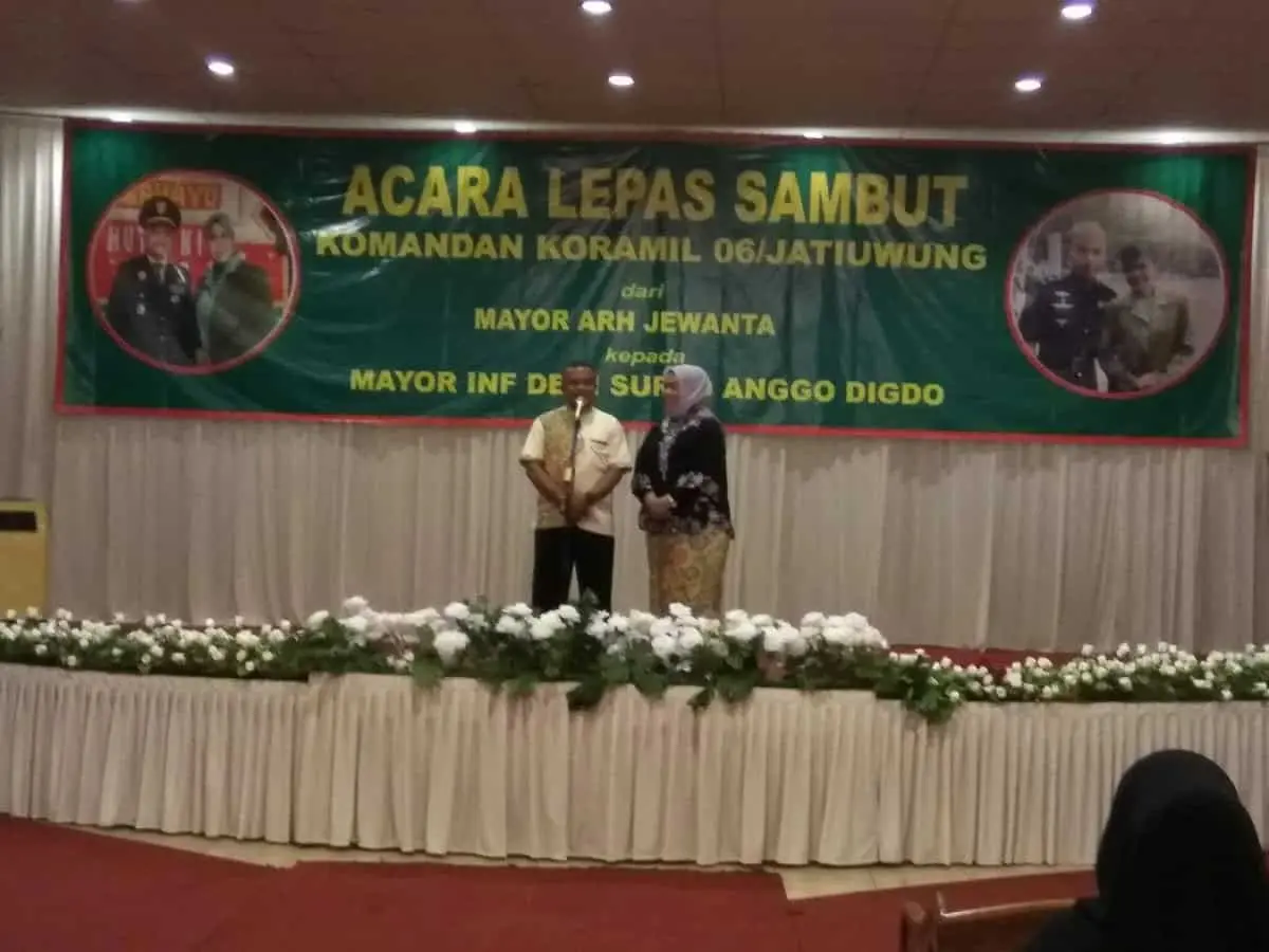 Malam Pisah Sambut Danramil 06 Jatiuwung Mayor Arh Jawanto Kepada Mayor Inf Deni Suryo Anggo Digdo Berlangsung Hikmat Malam Pisah Sambut Danramil 06 Jatiuwung Mayor Arh Jawanto Kepada Mayor Inf Deni Suryo Anggo Digdo Berlangsung Hikmat
