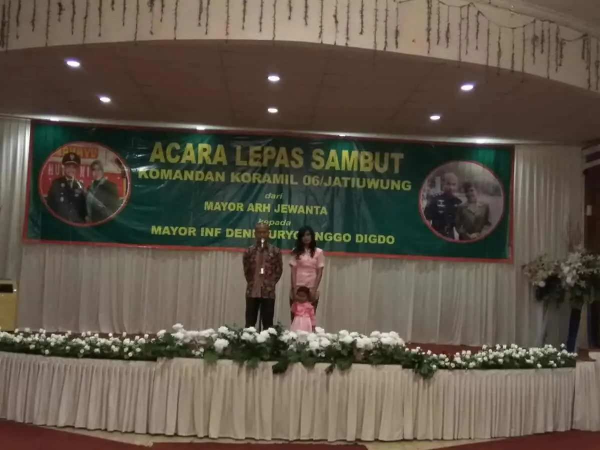 Malam Pisah Sambut Danramil 06 Jatiuwung Mayor Arh Jawanto Kepada Mayor Inf Deni Suryo Anggo Digdo Berlangsung Hikmat Malam Pisah Sambut Danramil 06 Jatiuwung Mayor Arh Jawanto Kepada Mayor Inf Deni Suryo Anggo Digdo Berlangsung Hikmat