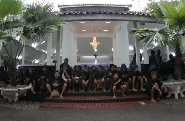 Wahidin Halim Menerima Kedatangan Sekitar 1.500 Warga Baduy Wahidin Halim Menerima Kedatangan Sekitar 1.500 Warga Baduy