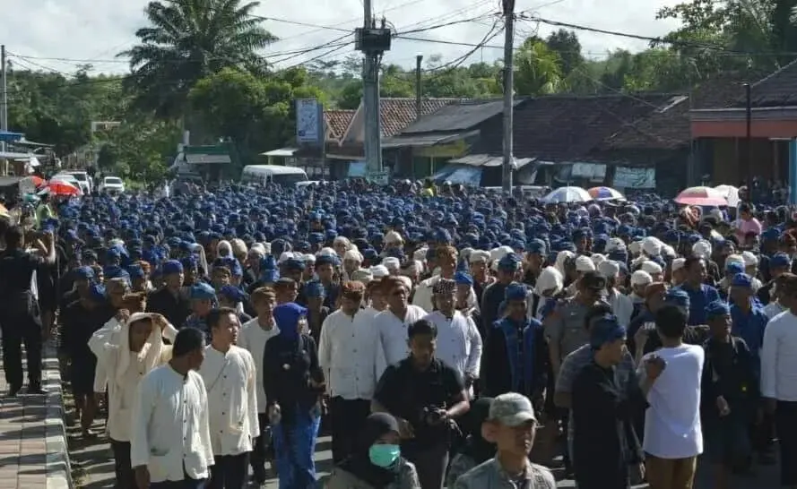 Wahidin Halim Menerima Kedatangan Sekitar 1.500 Warga Baduy Wahidin Halim Menerima Kedatangan Sekitar 1.500 Warga Baduy