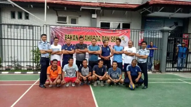 Porseni WBP dan Petugas Ciptakan Keharmonisan Rutan Rangkasbitung Porseni WBP dan Petugas Ciptakan Keharmonisan Rutan Rangkasbitung