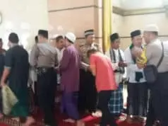 Kapolsek Jatiuwung Gelar Shalat Ghaib Bersma Masyarakat Di Masjid Al Barokah Kapolsek Jatiuwung Gelar Shalat Ghaib Bersma Masyarakat Di Masjid Al Barokah