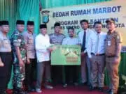 Tembak Hati Masyarakat, Kapolrestro Tangerang Kota Bedah Rumah Marbot Masjid Tembak Hati Masyarakat, Kapolrestro Tangerang Kota Bedah Rumah Marbot Masjid