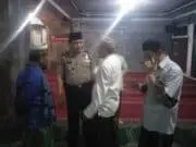 Sholat Tarawih Bersama Warga, Kapolsek Batu Ceper Tekankan Pentingnya Jaga Kamtibmas Sholat Tarawih Bersama Warga, Kapolsek Batu Ceper Tekankan Pentingnya Jaga Kamtibmas
