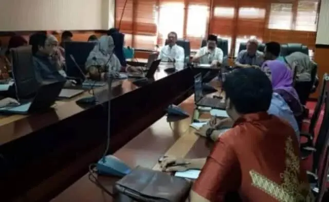 Disnakertrans Provinsi Banten Sosialisasikan Wajib Lapor Ketenagakerjaan Secara Online Disnakertrans Provinsi Banten Sosialisasikan Wajib Lapor Ketenagakerjaan Secara Online