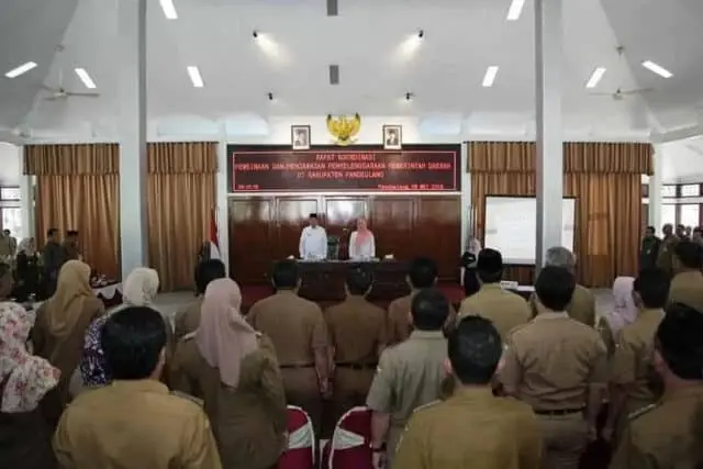 Kunjungi Pandeglang, Gubernur Banten Bakal Jadikan Rapat Koordinasi ke Daerah Jadi Tradisi Kunjungi Pandeglang, Gubernur Banten Bakal Jadikan Rapat Koordinasi ke Daerah Jadi Tradisi