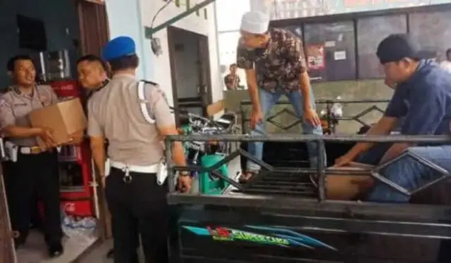 Bulan Ramadhan, Anggota Polsek Pasar Kemis Sita Botol Minuman Keras