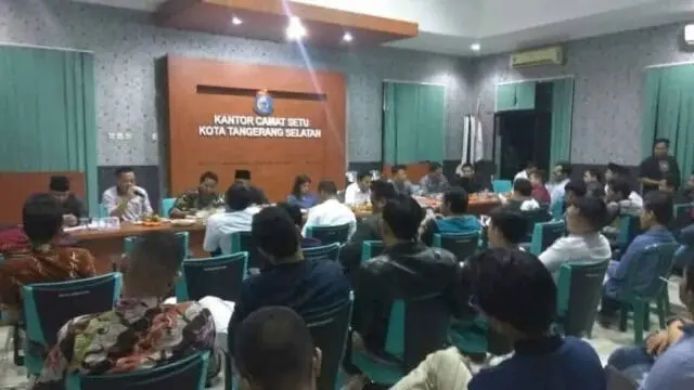 Pemuda dan OKP se-Kota Tangerang Selatan Sepakat KNPI Melebur Jadi Satu Pemuda dan OKP se-Kota Tangerang Selatan Sepakat KNPI Melebur Jadi Satu