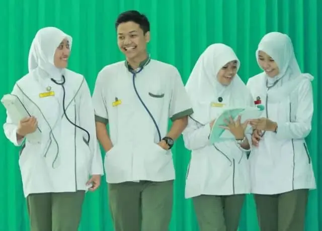 Ribka Tjiptaning: Kesejahteraan untuk Perawat Indonesia Ribka Tjiptaning: Kesejahteraan untuk Perawat Indonesia