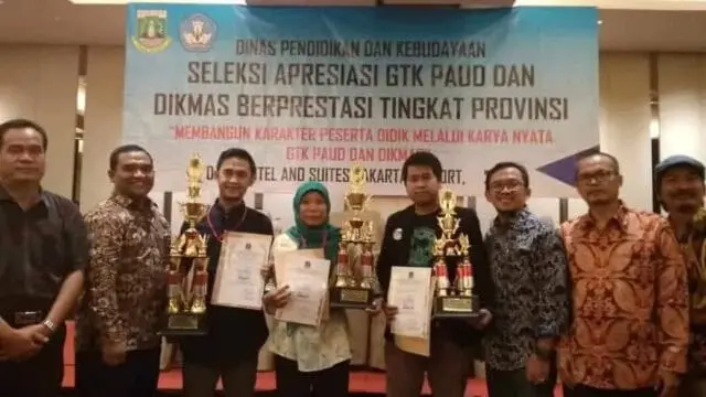 Sonil TBM Himata Raih Juara III Lomba Apresiasi GTK PAUD dan DIKMAS. Sonil TBM Himata Raih Juara III Lomba Apresiasi GTK PAUD dan DIKMAS.