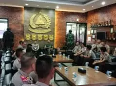 Kapolsek Jatiuwung Dampingi Taruna Akpol Latihan Kerja di Markas TNI Batalion Infantri 203 Kapolsek Jatiuwung Dampingi Taruna Akpol Latihan Kerja di Markas TNI Batalion Infantri 203