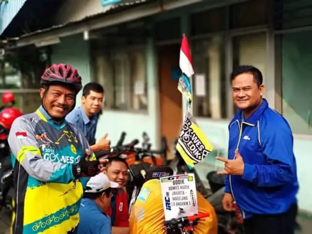 Unik, Karyawan Gajah Tunggal Tangerang Mudik Naik Sepeda Unik, Karyawan Gajah Tunggal Tangerang Mudik Naik Sepeda