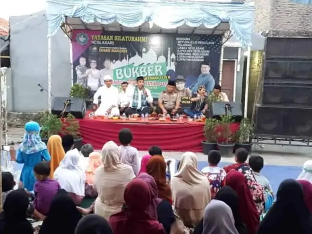 Buka Puasa Bersama, Kapolsek Neglasari Apresiasi Warga Jaga Khamtibmas Buka Puasa Bersama, Kapolsek Neglasari Apresiasi Warga Jaga Khamtibmas