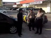 Kapolsub Sektor Palem Semi Antisipasi Gangguan Kamtibmas di Lingkungan yang Ditinggal Mudik Kapolsub Sektor Palem Semi Antisipasi Gangguan Kamtibmas di Lingkungan yang Ditinggal Mudik