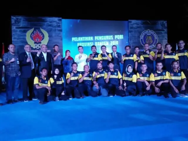 Andika Hazrumy Apresiasi Cabang Olahraga Drumband Andika Hazrumy Apresiasi Cabang Olahraga Drumband
