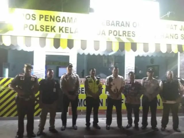 Kapolsek Kelapa Dua Cek Kesiapan Pos Pam Ketupat Jaya 2018 Kapolsek Kelapa Dua Cek Kesiapan Pos Pam Ketupat Jaya 2018