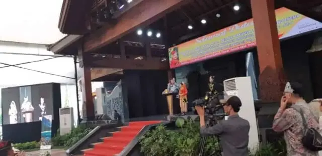 Menpar dan Gubernur DKI Hadiri Halal Bihalal IKAWANGI di TMII Menpar dan Gubernur DKI Hadiri Halal Bihalal IKAWANGI di TMII
