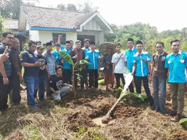 Bergandengan Tangan, KNPI Tigaraksa Gelar Kegiatan Bersama Bergandengan Tangan, KNPI Tigaraksa Gelar Kegiatan Bersama