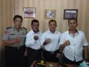 Tim Vapers Polsek Curug Akan Tembak Mati Begal yang Meresahkan Warga Tim Vapers Polsek Curug Akan Tembak Mati Begal yang Meresahkan Warga