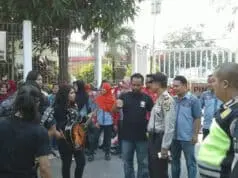 Polsek Batu Ceper Kawal Unjuk Rasa Karyawan PT PZ Cussons Polsek Batu Ceper Kawal Unjuk Rasa Karyawan PT PZ Cussons
