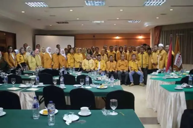 Bacaleg Hanura Banten Siap Bertarung di Pileg 2019 Bacaleg Hanura Banten Siap Bertarung di Pileg 2019