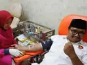 Bacaleg Gerindra Donor Darah Usai Daftar ke KPU Bacaleg Gerindra Donor Darah Usai Daftar ke KPU