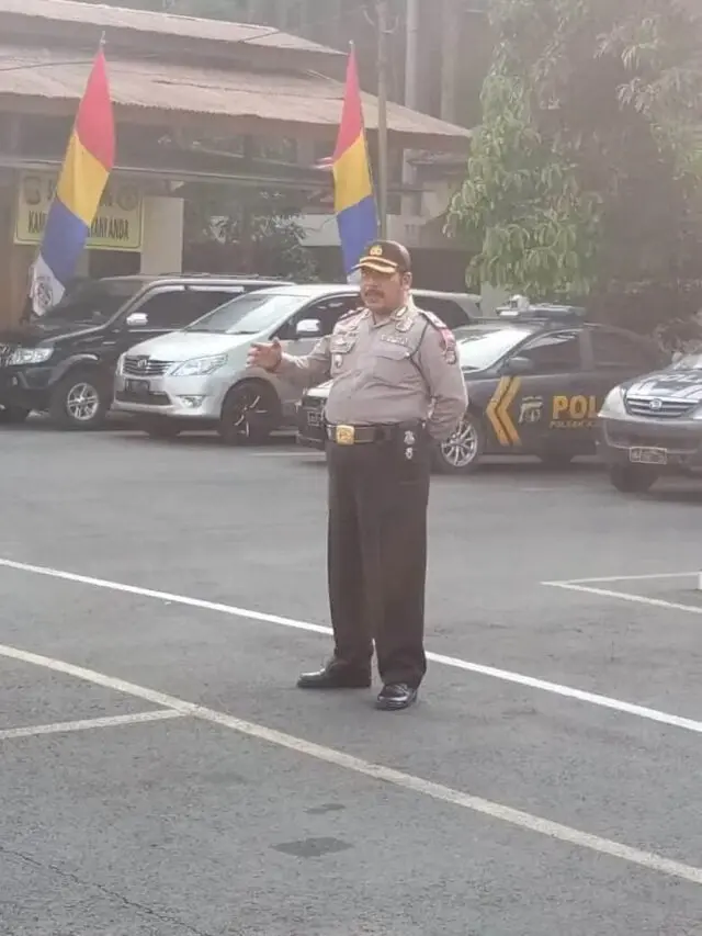 Pimpin Apel, Kapolsek Karawaci: Sukseskan Pelaksanaan Asian Games 2018 Pimpin Apel, Kapolsek Karawaci: Sukseskan Pelaksanaan Asian Games 2018