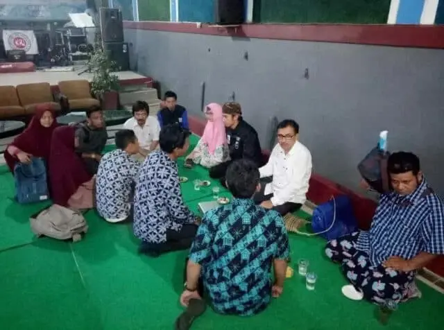 Kasi Budaya Baca Direktorat Bindiktara Kemdikbud Hadiri Acara Halal Bihalal Pegiat Literasi Lebak Kasi Budaya Baca Direktorat Bindiktara Kemdikbud Hadiri Acara Halal Bihalal Pegiat Literasi Lebak