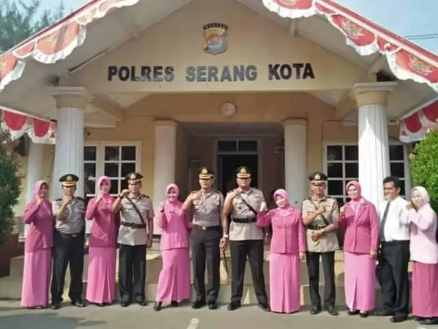 Tiga Pejabat di Lingkungan Polres Serang Kota Berganti Tiga Pejabat di Lingkungan Polres Serang Kota Berganti