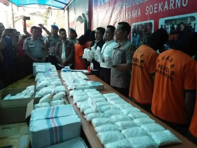 Polisi Gerebek Pabrik Narkoba, DPC GANN Kota Tangerang Usulkan DPRD Bentuk Raperda Narkotika Polisi Gerebek Pabrik Narkoba, DPC GANN Kota Tangerang Usulkan DPRD Bentuk Raperda Narkotika