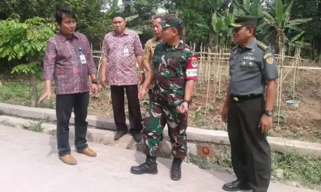 Tim Wasev Dari Stap PJO TMMD Ke - 102 Lakukan Kunjungan Ke Cilaban Tim Wasev Dari Stap PJO TMMD Ke - 102 Lakukan Kunjungan Ke Cilaban