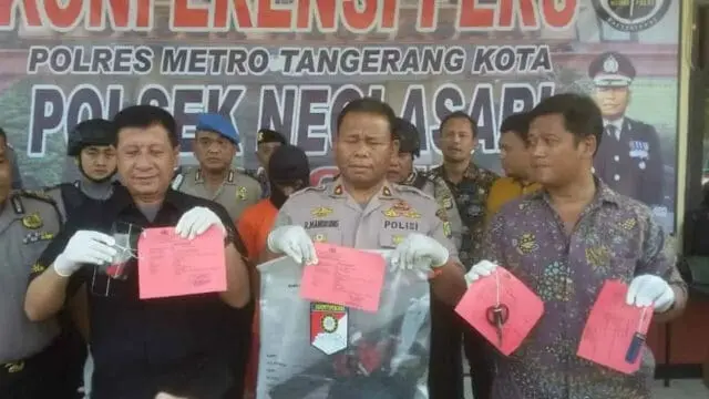 Satreskrim Polsek Neglasari Ringkus Komplotan Pencuri dan Penadah Barang Milik Shopie Paris Indonesia Satreskrim Polsek Neglasari Ringkus Komplotan Pencuri dan Penadah Barang Milik Shopie Paris Indonesia
