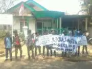 PENA Tangerang Selatan Geruduk Kantor Bawaslu PENA Tangerang Selatan Geruduk Kantor Bawaslu