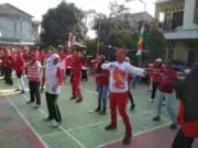 Warga Graha Indah 2 Pamulang Meriahkan Hari Kemerdekaan Dengan Senam Poco Poco Warga Graha Indah 2 Pamulang Meriahkan Hari Kemerdekaan Dengan Senam Poco Poco