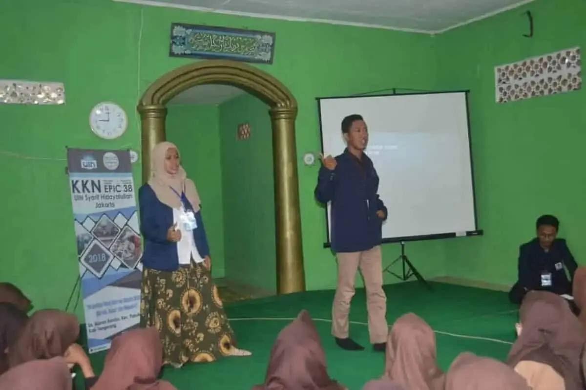 IMIKI UIN Jakarta Mengadakan SAFARI LITERASI Media Sosial di Era Milenial