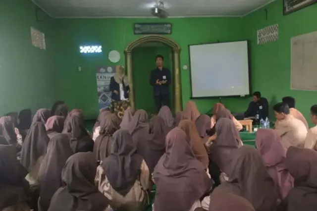 IMIKI UIN Jakarta Mengadakan SAFARI LITERASI Media Sosial di Era Milenial IMIKI UIN Jakarta Mengadakan SAFARI LITERASI Media Sosial di Era Milenial