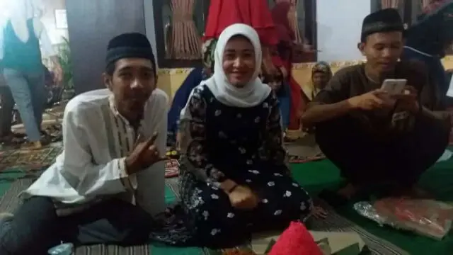 Jalin Silaturahmi dan Rasa Syukur, Kepala Desa Cirarab Gelar Lomba Nasi Tumpeng Jalin Silaturahmi dan Rasa Syukur, Kepala Desa Cirarab Gelar Lomba Nasi Tumpeng