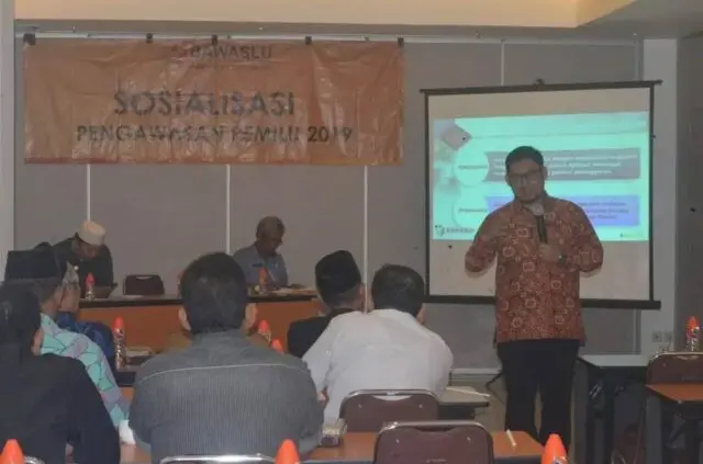 Masyarakat Diminta Aktif Turut Awasi Pemilu Masyarakat Diminta Aktif Turut Awasi Pemilu