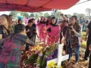 Doa Dan Penghormatan Terakhir Selimuti Prosesi Pemakaman Bripka Rudianto Saragih
