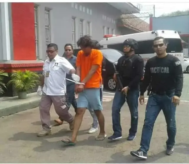 Bawa Sabu Kedalam Lapas Pemuda Kota Tangerang,Pengunjung Digelandang Polisi Bawa Sabu Kedalam Lapas Pemuda Kota Tangerang,Pengunjung Digelandang Polisi