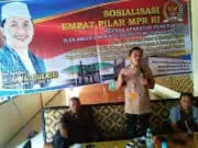 Tanamkan Jiwa Nasionalisme, Senator Banten Sosialisasikan 4 Pilar MPR ke Masyarakat Tanamkan Jiwa Nasionalisme, Senator Banten Sosialisasikan 4 Pilar MPR ke Masyarakat