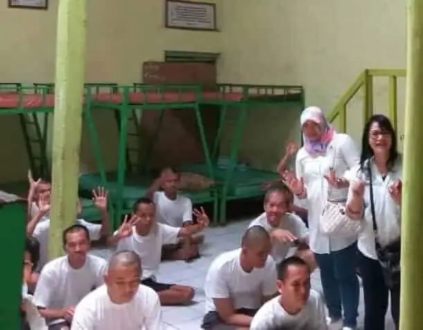 Rita Nurini, Penggiat Sosial yang Mendedikasikan Diri untuk Kebaikan Sesama Rita Nurini, Penggiat Sosial yang Mendedikasikan Diri untuk Kebaikan Sesama