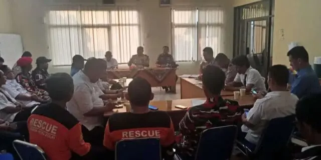 Rakor Muspika Jaga Kamtibmas Digelar Polsek Karawaci Rakor Muspika Jaga Kamtibmas Digelar Polsek Karawaci