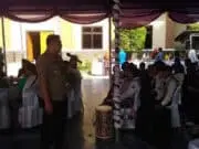 Kapolsek Beri Penyuluhan Bahaya Narkoba dan Tawuran Dikampoeng Anak Kapolsek Beri Penyuluhan Bahaya Narkoba dan Tawuran Dikampoeng Anak