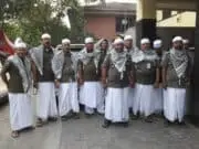 Ribuan Masyarakat Ikut Jalan Sehat Sarungan, Satpol PP Tampil Beda Ribuan Masyarakat Ikut Jalan Sehat Sarungan, Satpol PP Tampil Beda