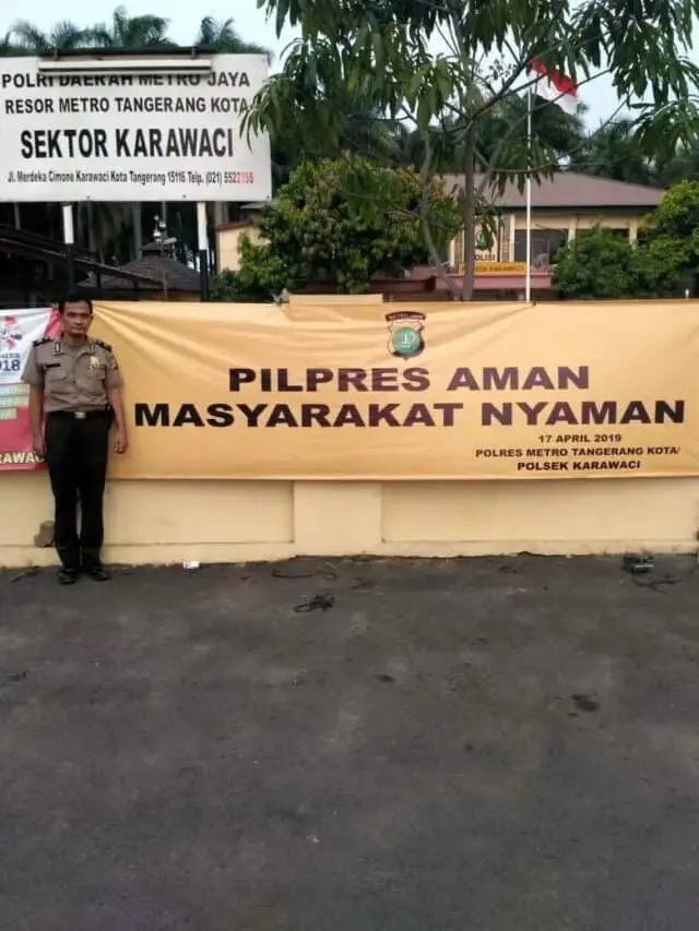 Polisi : Pemilu Aman Masyarakat Nyaman 'Sukseskan Pilpres Dan Pileg 2019' Polisi : Pemilu Aman Masyarakat Nyaman 'Sukseskan Pilpres Dan Pileg 2019'